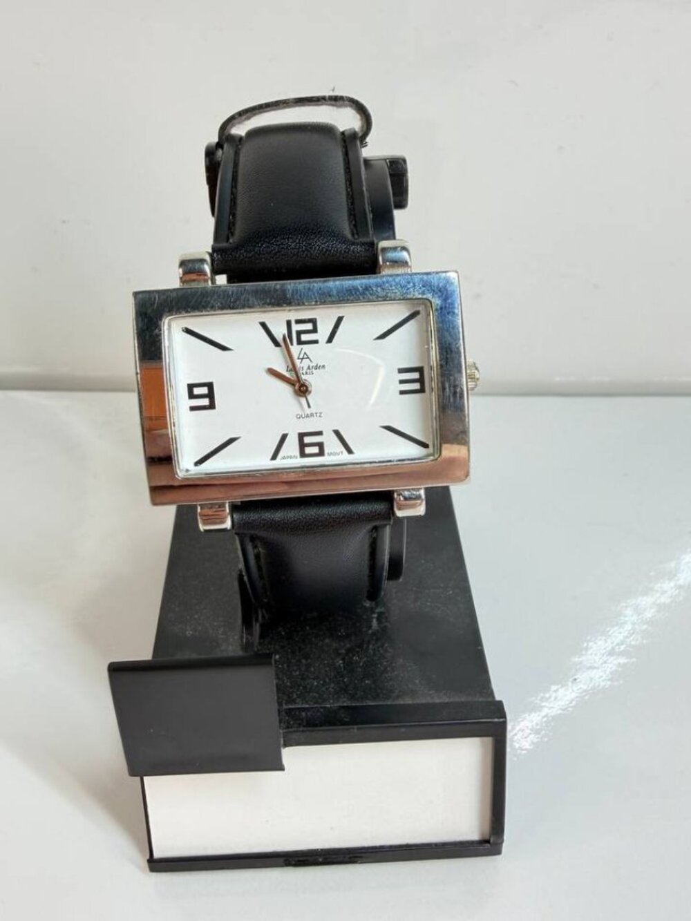 Louis Arden Paris Rectangular Quartz Watch – Black Strap